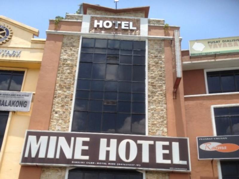 Mine Hotel Seri Kembangan Exterior foto